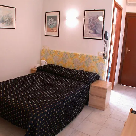 Delle Mimose Diano Marina