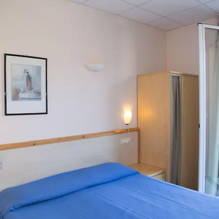 Delle Mimose ホテル