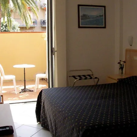 Delle Mimose Hotel 3*
